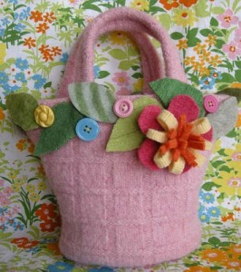 Felt-Flower-Mini-Tote