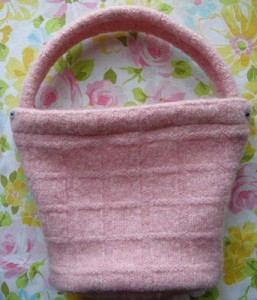 Felt-Flower-Mini-Tote5